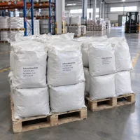 Sodium metasilicate (CAS 6834-92-0) powder in 25 kg white woven bags stacked on pallets in a chemical warehouse